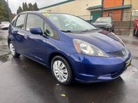 2013 Honda Fit / Clean Title / Black Friday Special, Discount!!! Salem/1477 Hawthorne Ave NE - Image 7