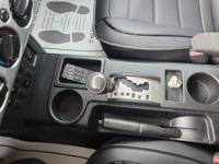 2008 Toyota FJ Cruiser, clean title, great condition, cash or finance Houston - Image 10