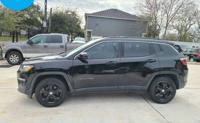 2021 Jeep Compass, clean title, runs great, cash or finance Houston - Image 4