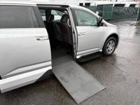 2013 Honda Odyssey EX-L - WHEELCHAIR VAN / INFLOOR RAMP / LOW MILES! Wheelchair Van In Beaverton - Image 4