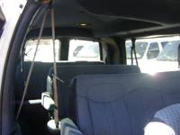 Chevy Express 15-Passenger Cargo Van RV Camper Bus Ex-City Tow Pkg 85,000 MILES! ONLY 85,000 ORIGINAL LOW MILES! WOW LOW LOW MILES! - Image 10