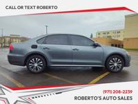 2014 Volkswagen Passat VW 1.8T S 4dr Sedan 6A Sedan Roberto's Auto Sales - Image 4