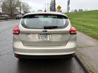 2015 Ford Focus SE 4DR Hatchback AC/PWR/Leather/Rear Cam/Bluetooth Salem - Image 7