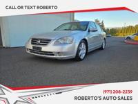 2004 Nissan Altima 3.5 SE 4dr Sedan Sedan Roberto's Auto Sales - Image 3