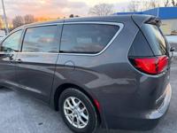 2017 Chrysler Pacifica Touring NEW TIRES Serviced Drives Great bucks county phila - Image 10