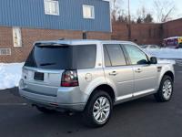 2013 Land Rover LR2 HSE AWD 96K CLEAN 4 NEW TIRES PA Inspected. bucks county phila - Image 6
