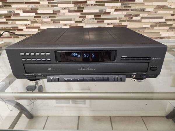 philips-cdc-926-series-5-disc-compact-disc-changer-big-0