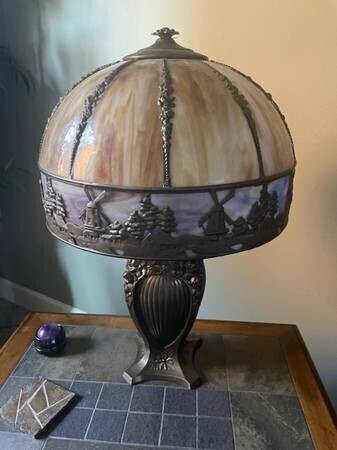 antique-lamp-with-windmill-theme-shade-big-1