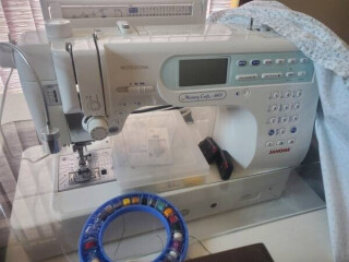 Jenoma sewing machine