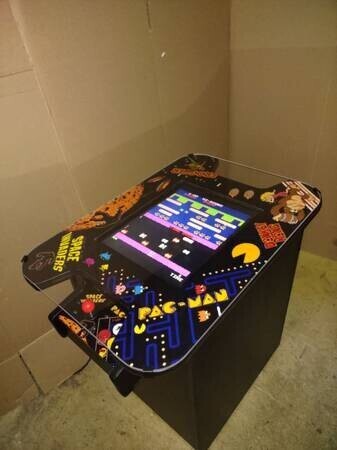 arcade-cocktail-table-with-60-games-big-2