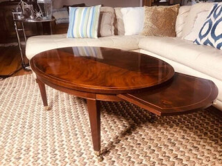 Baker Furniture Oval Flamed Mahogany Sheraton Parlor Coffee Table