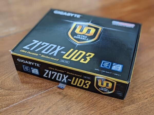 gigabyte-z17ox-ud3-motherboard-with-intel-i7-big-0