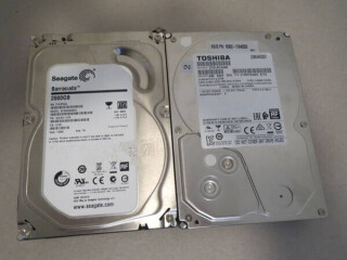 2 Hard drives 2 TB 3.5 Internal