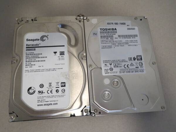 2-hard-drives-2-tb-35-internal-big-0