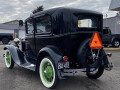 1930-ford-model-a-tudor-small-6