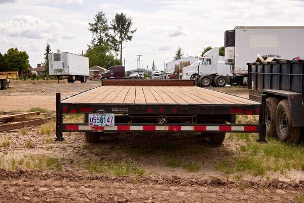 20-foot-flatbed-utility-trailer-big-4