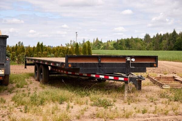 20-foot-flatbed-utility-trailer-big-0