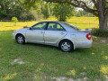 2004-toyota-camry-le-small-3