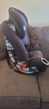 graco-4ever-deluxe-carseat-big-3