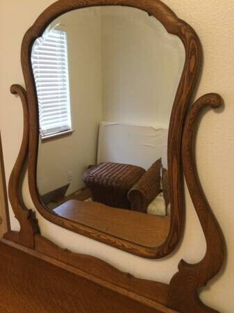 oak-dresser-with-mirror-big-3